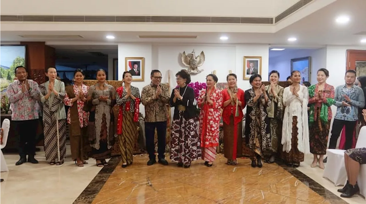 Perkenalkan Filosofi Batik Di Tiongkok dalam ASEAN Ladies Circle