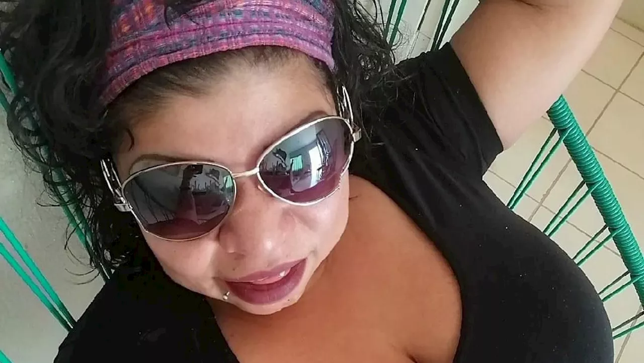 Asesinan a 'Paty Bunbury', reportera de espectáculos, en su negocio de comida en Colima