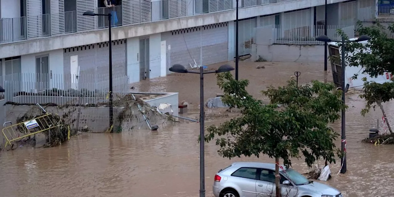 Über 60 Tote bei Unwetter in Valencia – «Ganz Spanien weint»