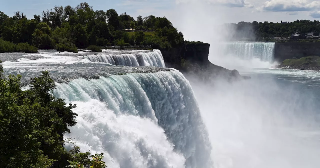 Woman and 2 children, including 5-month-old, fall to their deaths at Niagara Falls