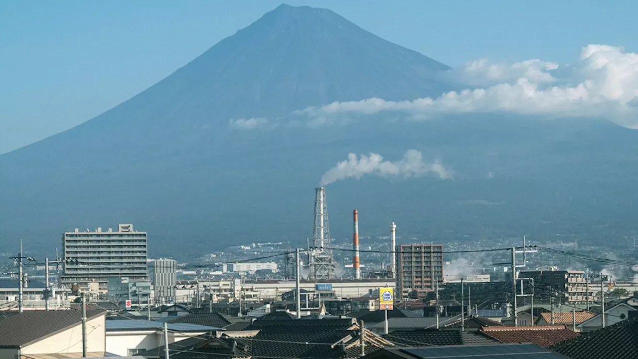 Nog geen sneeuw op Japanse berg Fuji, voor het eerst in 130 jaar