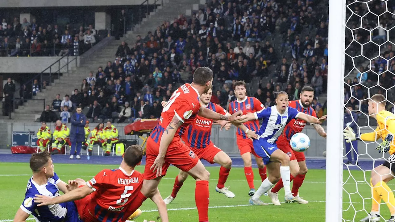 Marmoush macht's für Eintracht: Hertha BSC schmeißt nächsten Bundesligisten aus dem DFB-Pokal