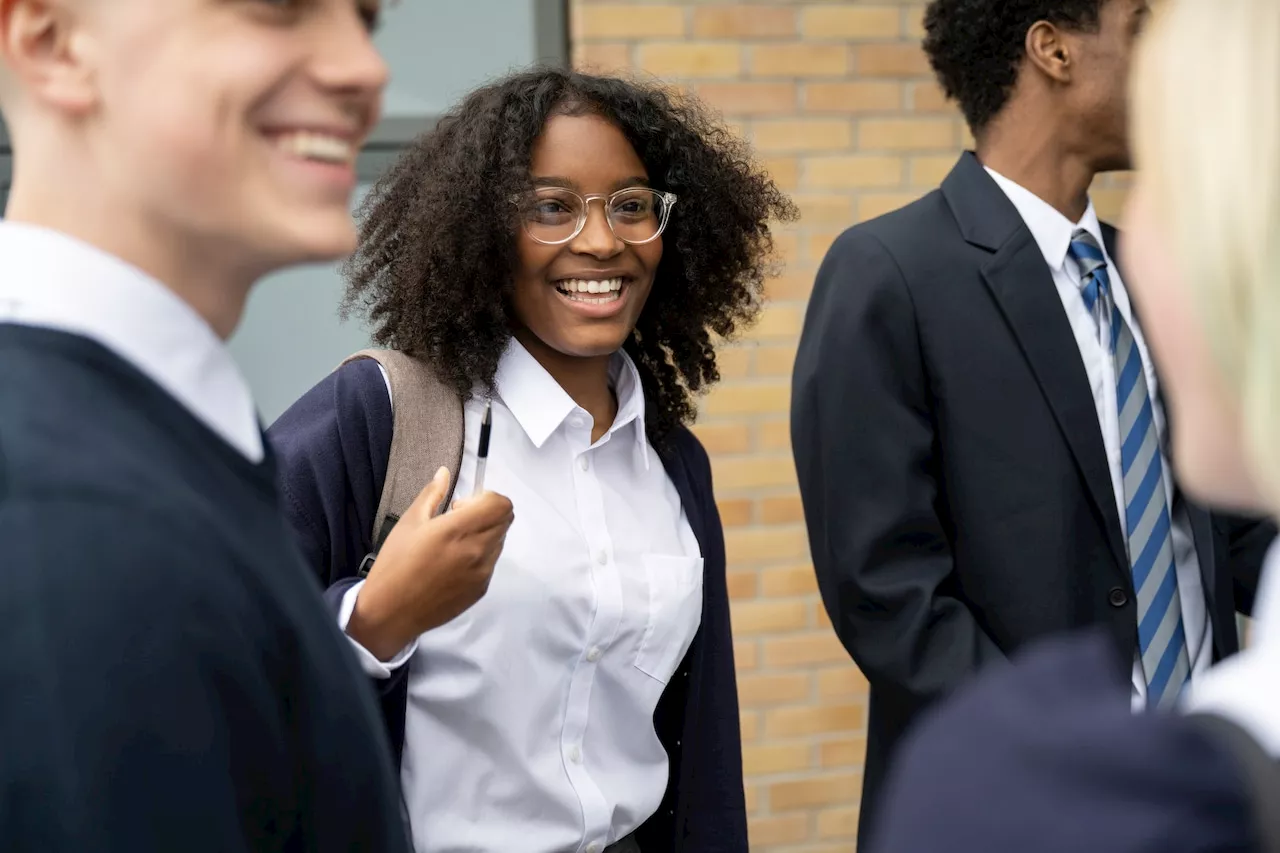 U.S.’s largest school uniform supplier shuts down after 104 years, lays off entire staff