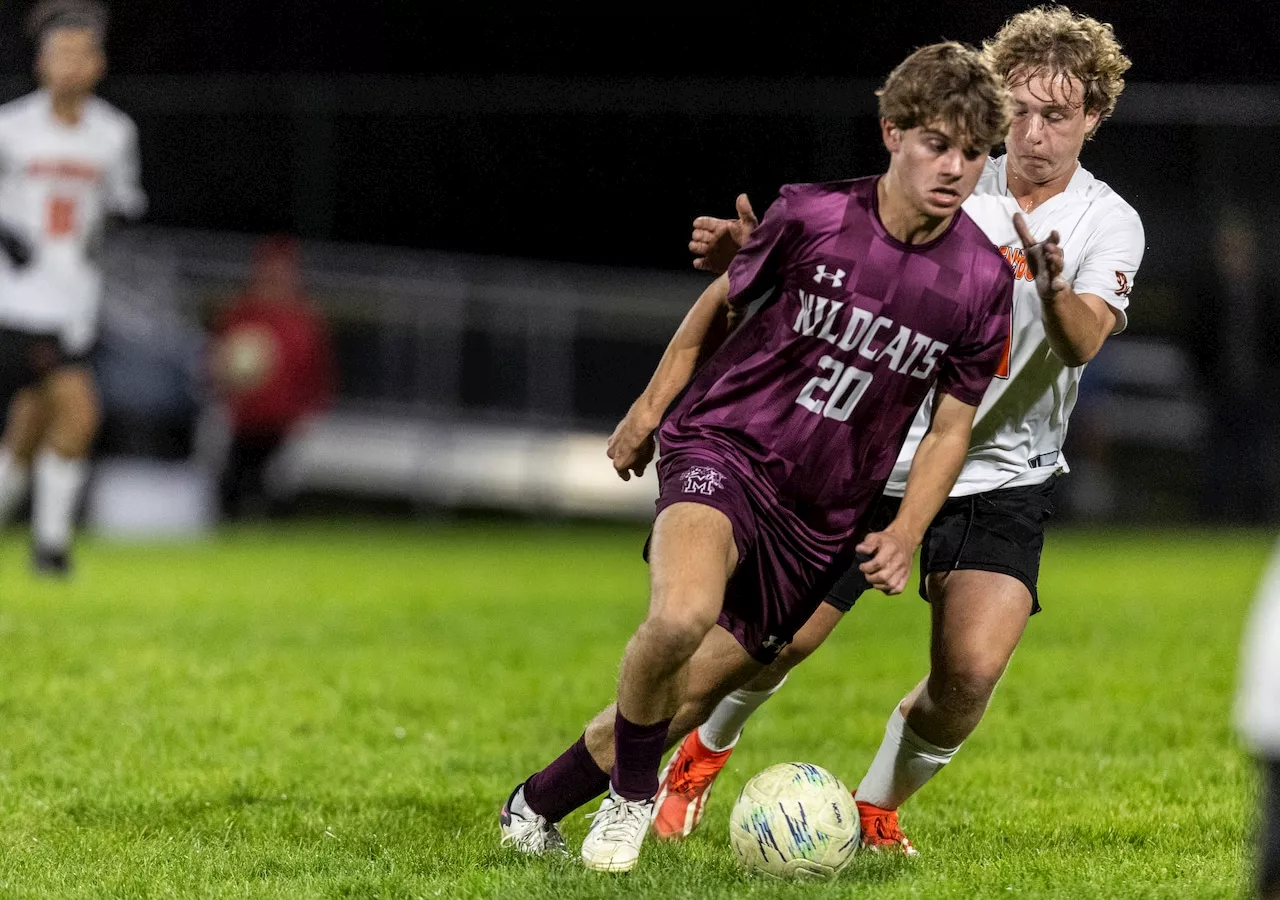 Warwick halts Mechanicsburg’s upset streak to reach District 3-4A boys soccer title game