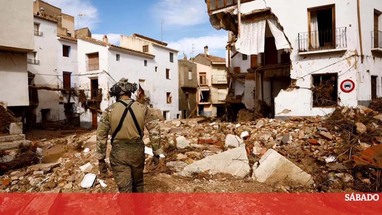 Decretados três dias de luto nacional em Espanha por 'danos pessoais e materiais altíssimos' após cheias