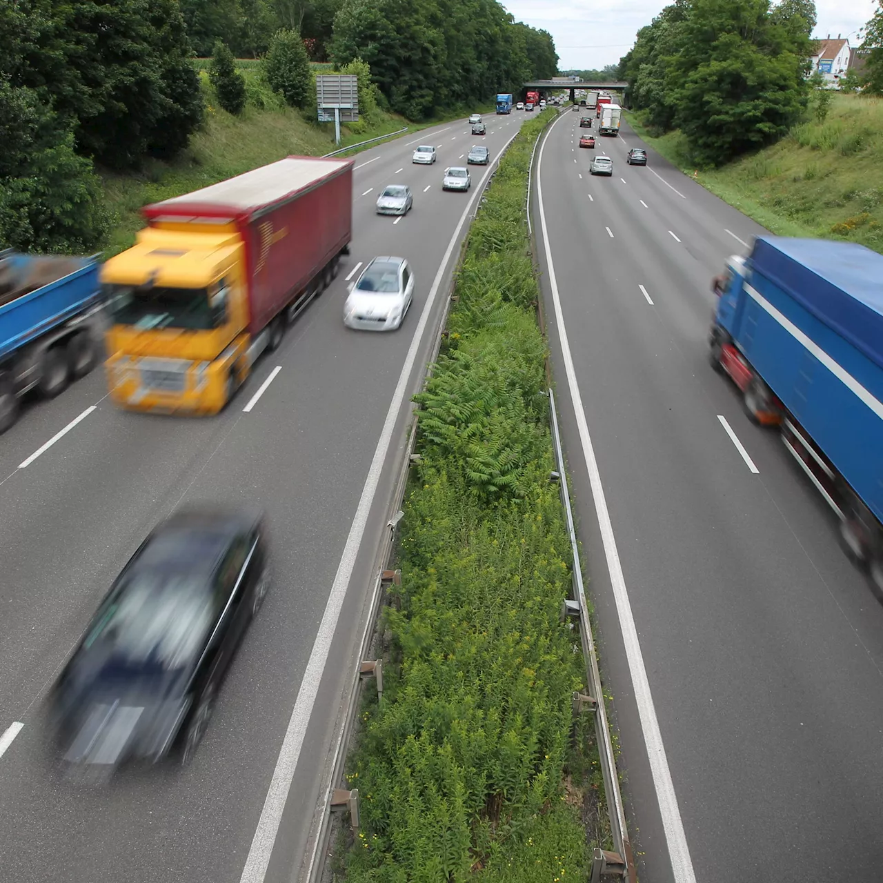 Limitation de vitesse : après le périphérique à 50 km/h, l’A4 et l’A86 testent la vitesse à 70 km/h