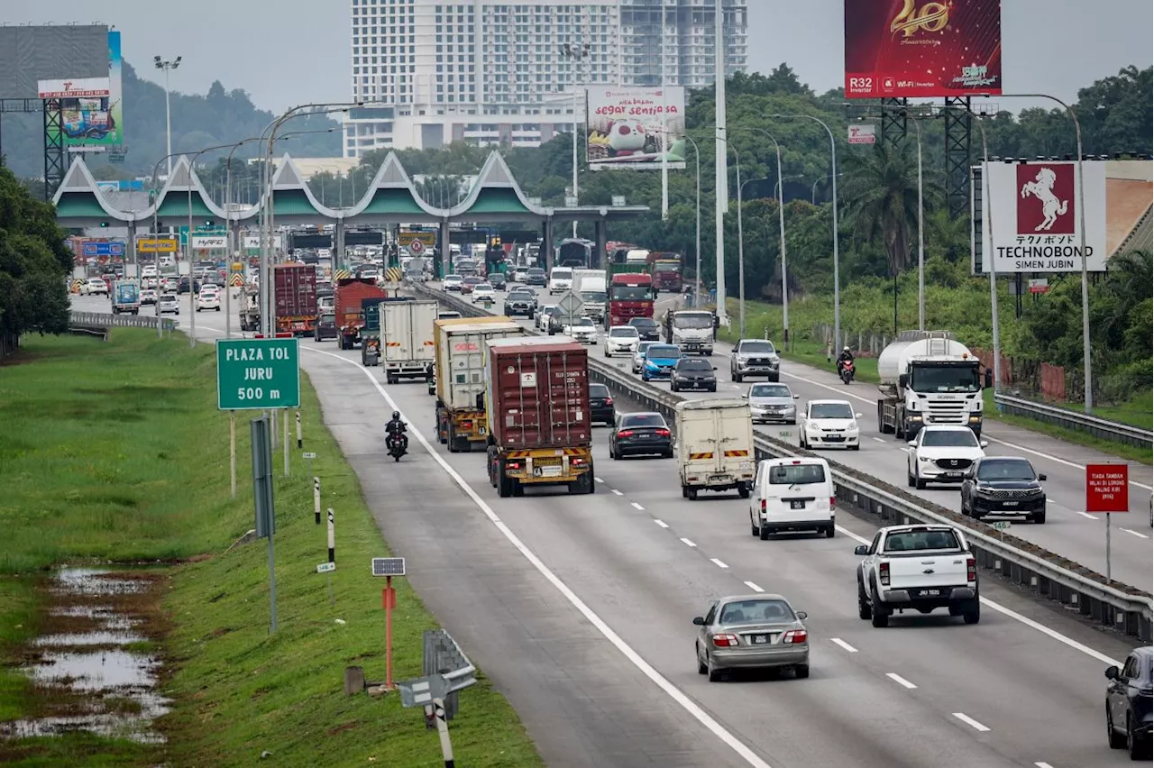 More vehicles on highways ahead of Deepavali, traffic flow under control