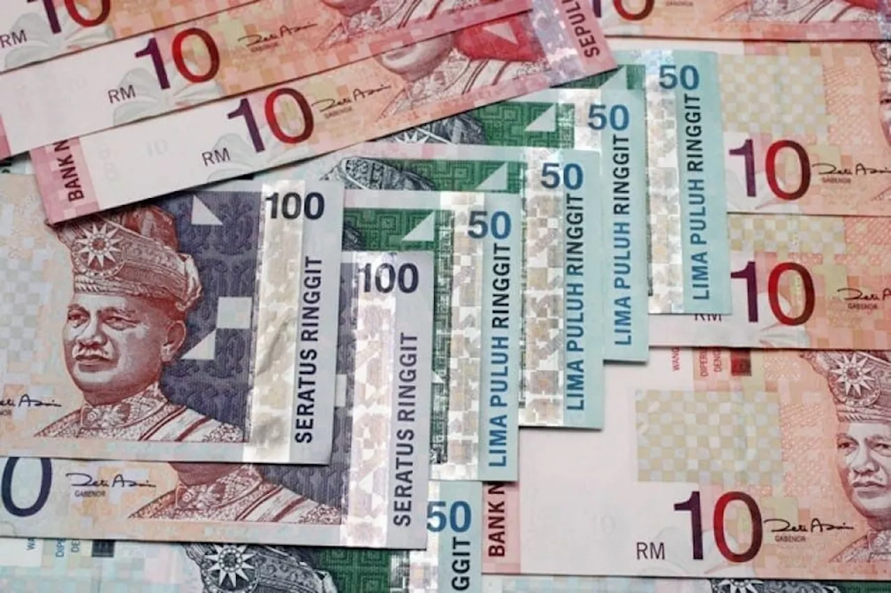 Ringgit set for biggest monthly decline since 2015