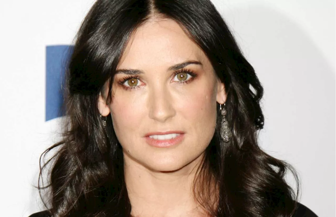 Merasa Bagian Tubuh Ini Sering Dijadikan Candaan, Demi Moore Pertimbangkan untuk Operasi