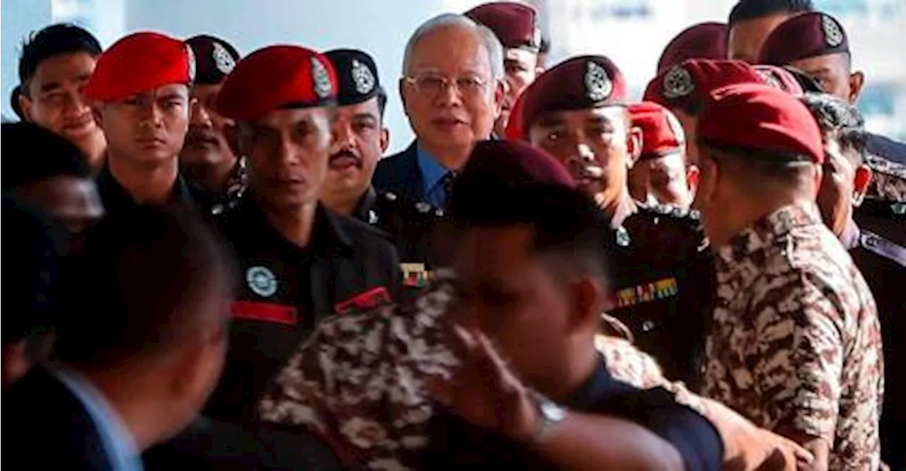 Kes 1MDB: Mahkamah Tinggi perintah Najib bela diri atas 25 tuduhan