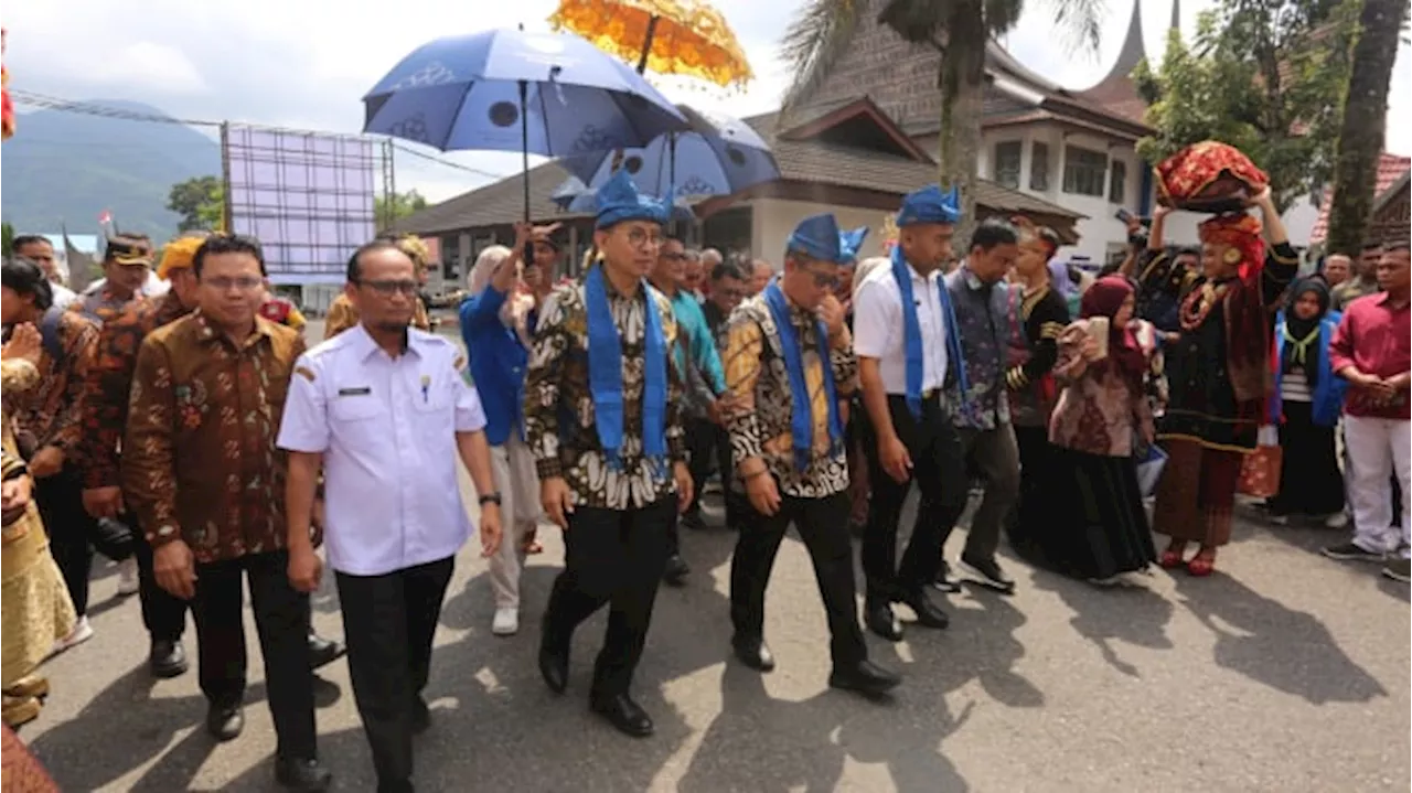 Menteri Kebudayaan Fadli Zon Ingin Indonesia jadi Ibukota Budaya Dunia