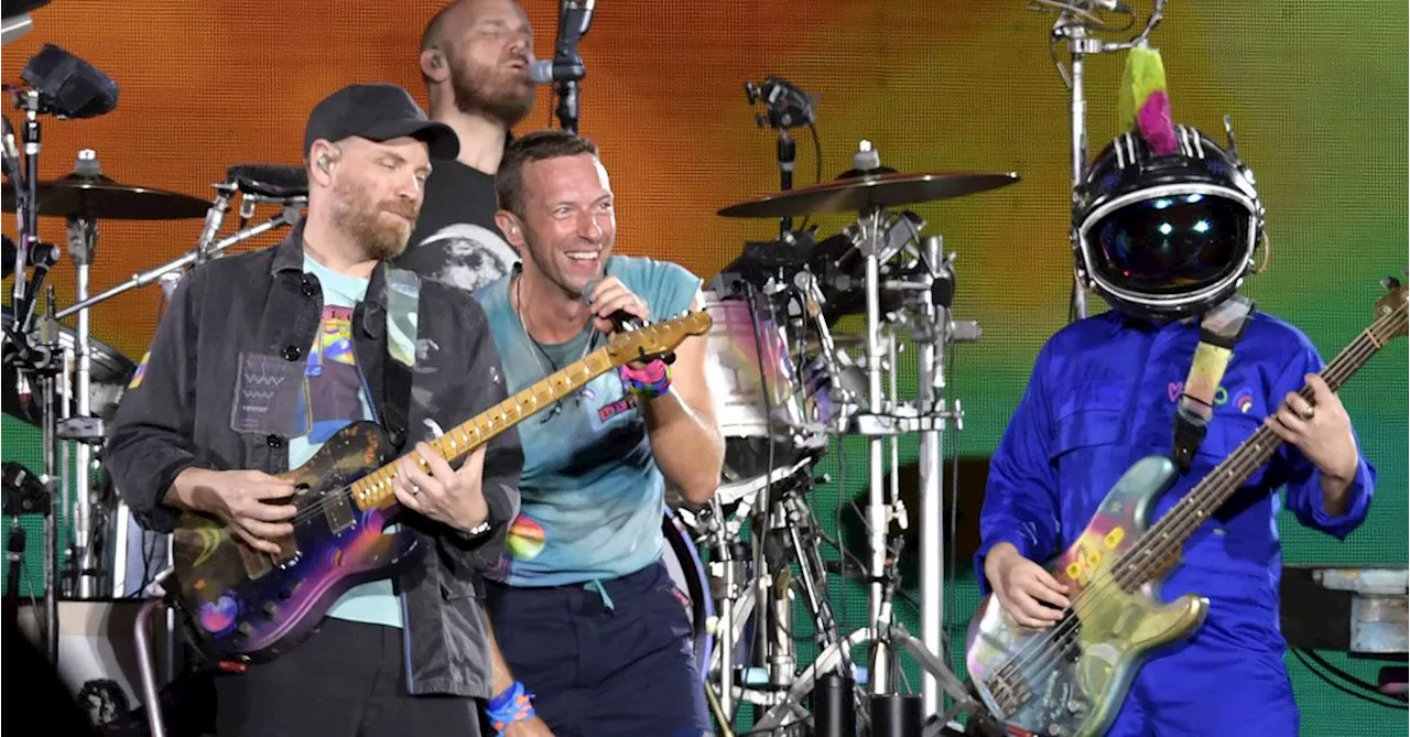 Coldplay performs without bassist Guy Berryman for the first time during gig in Melbourne