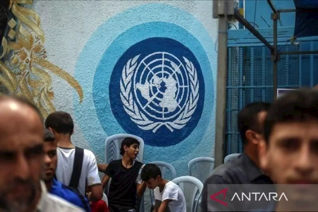 Kantor UNRWA di Tepi Barat diratakan buldoser Israel