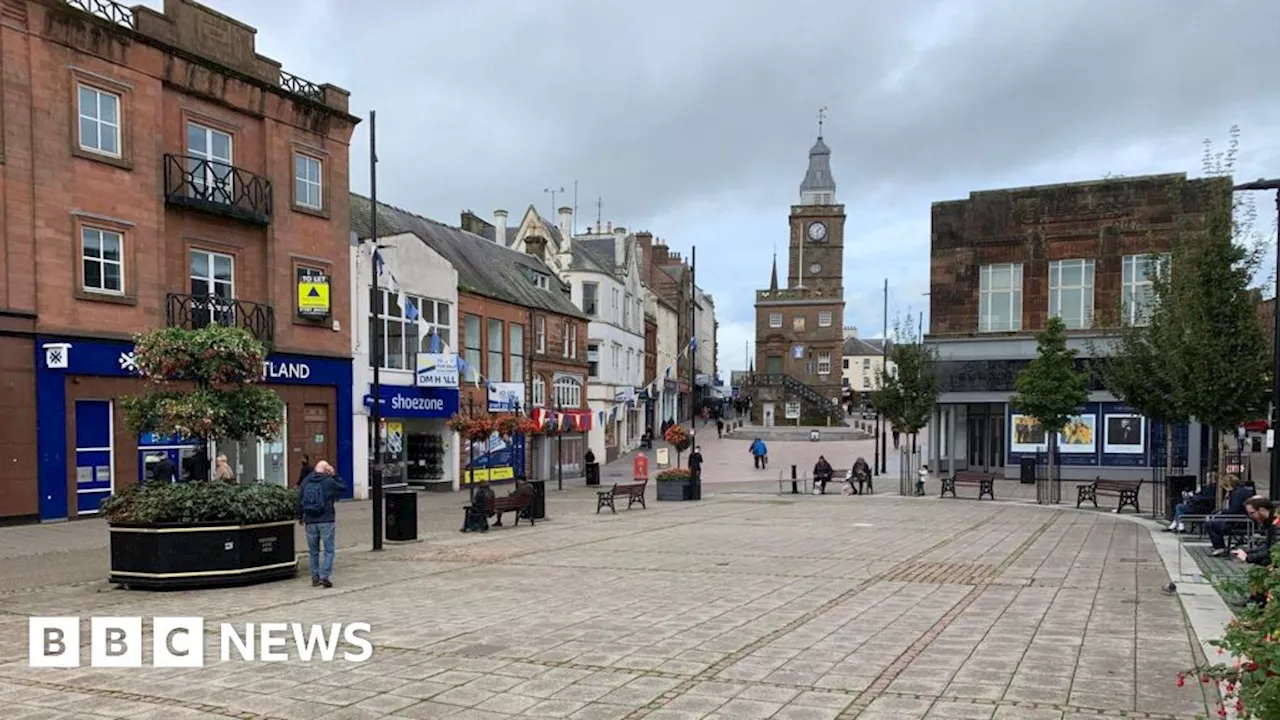 Funding for 'overlooked' Scottish towns to go ahead