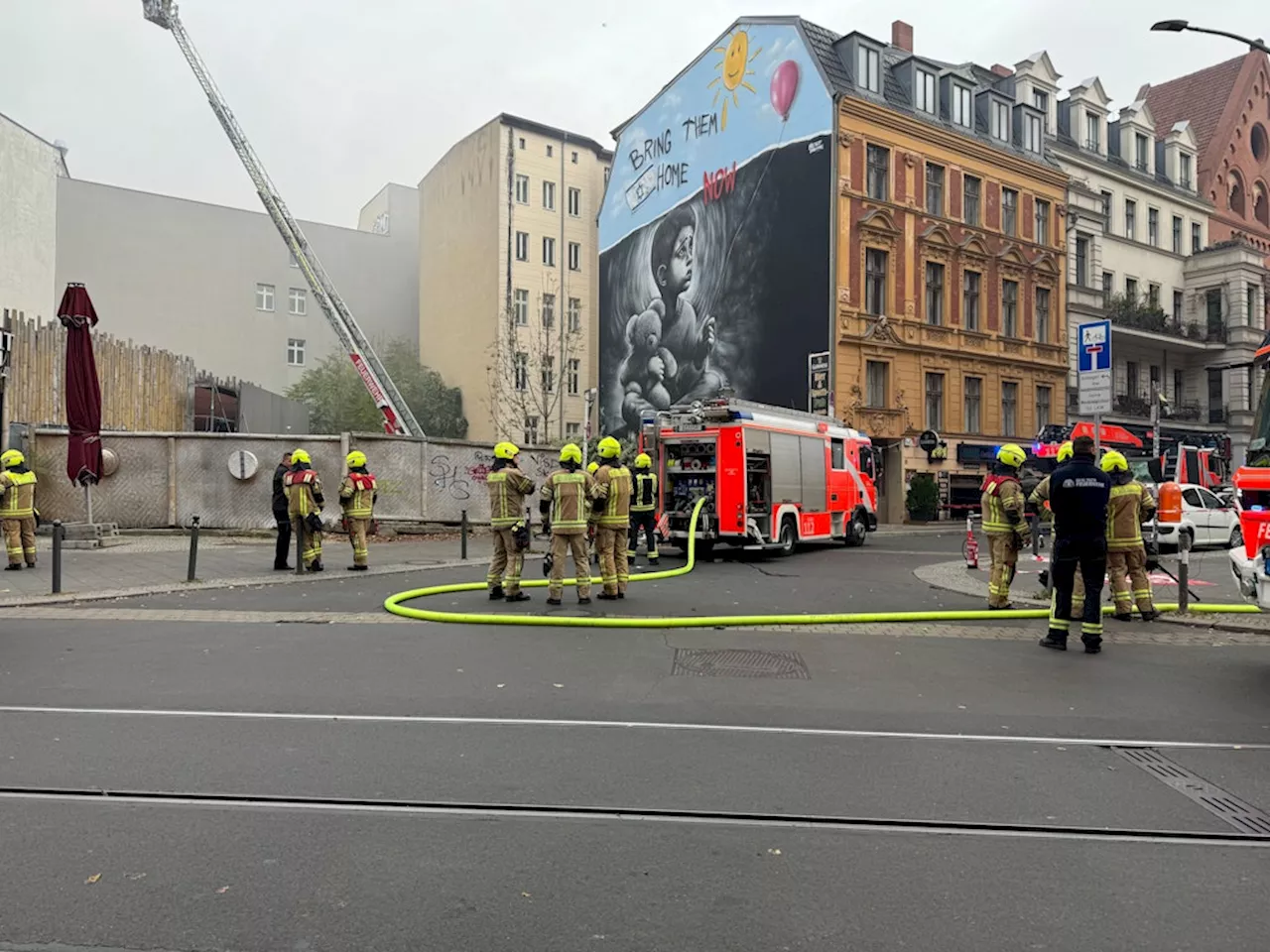 Brand in Berlin-Mitte: Feuer in Restaurant Amrit