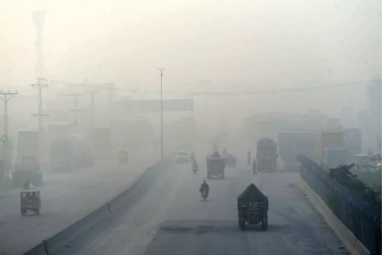 Punjab government declares smog as ‘disaster,’ urges to take necessary actions