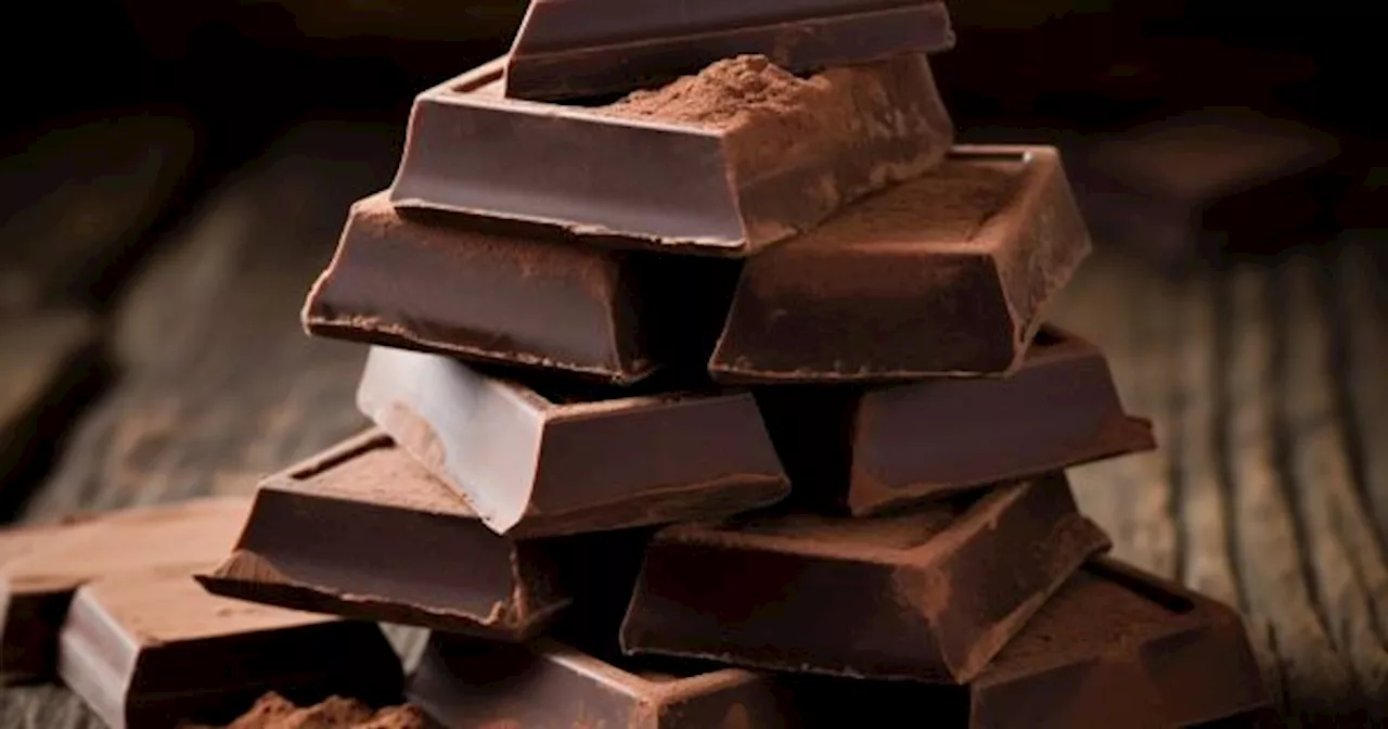 El CHOCOLATE con MENOS CALORÍAS que las FRUTAS y que recomiendan los NUTRICIONISTAS: ¿cuál es?