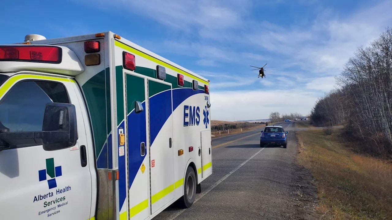 Man in life-threatening condition following e-bike crash near Diamond Valley, Alta.