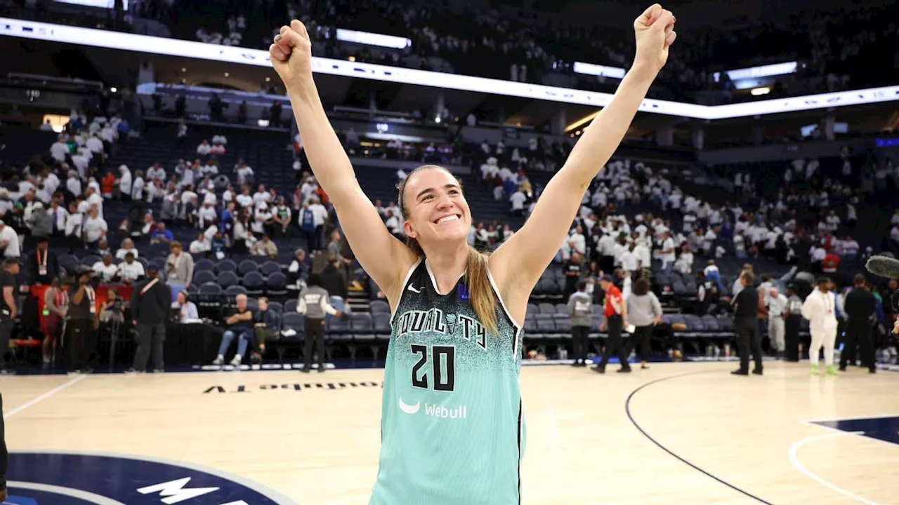 Liberty's Sabrina Ionescu hurt hand in Game 4 of WNBA Finals