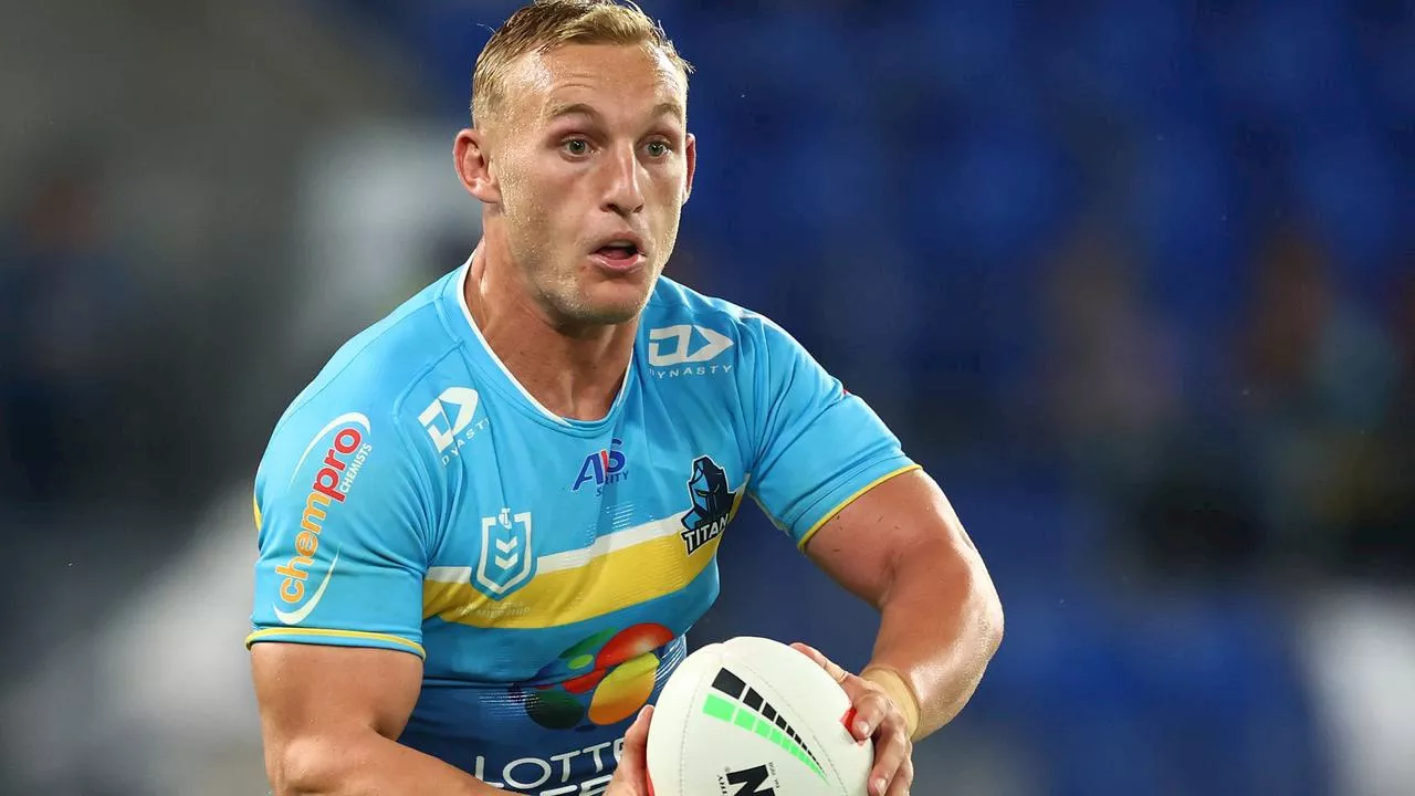 Warriors solve Johnson dilemma with signing of Titans halfback after release — Transfer Centre