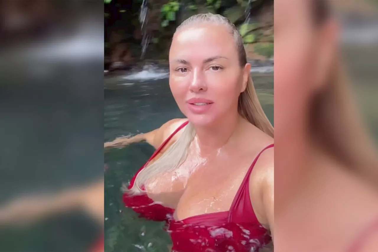 44-летняя Анна Семенович выложила видео в купальнике