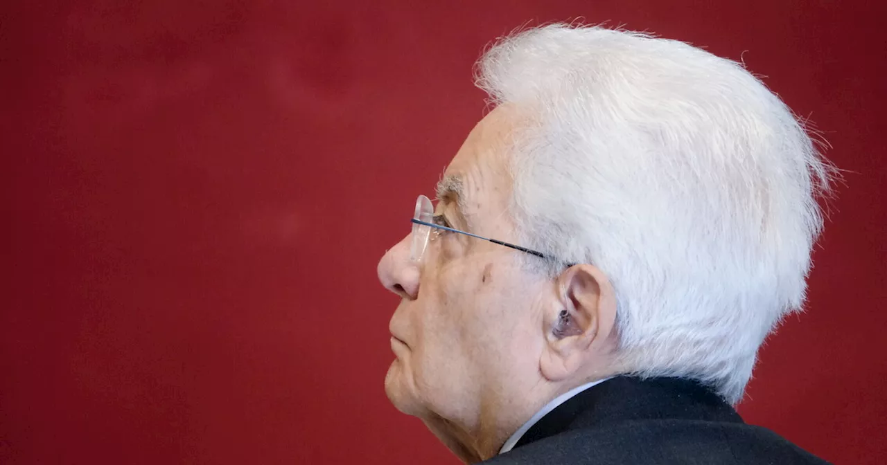 Cosa può insegnare Mattarella sull'immigrazione al Pd per non essere un rimorchio delle procure