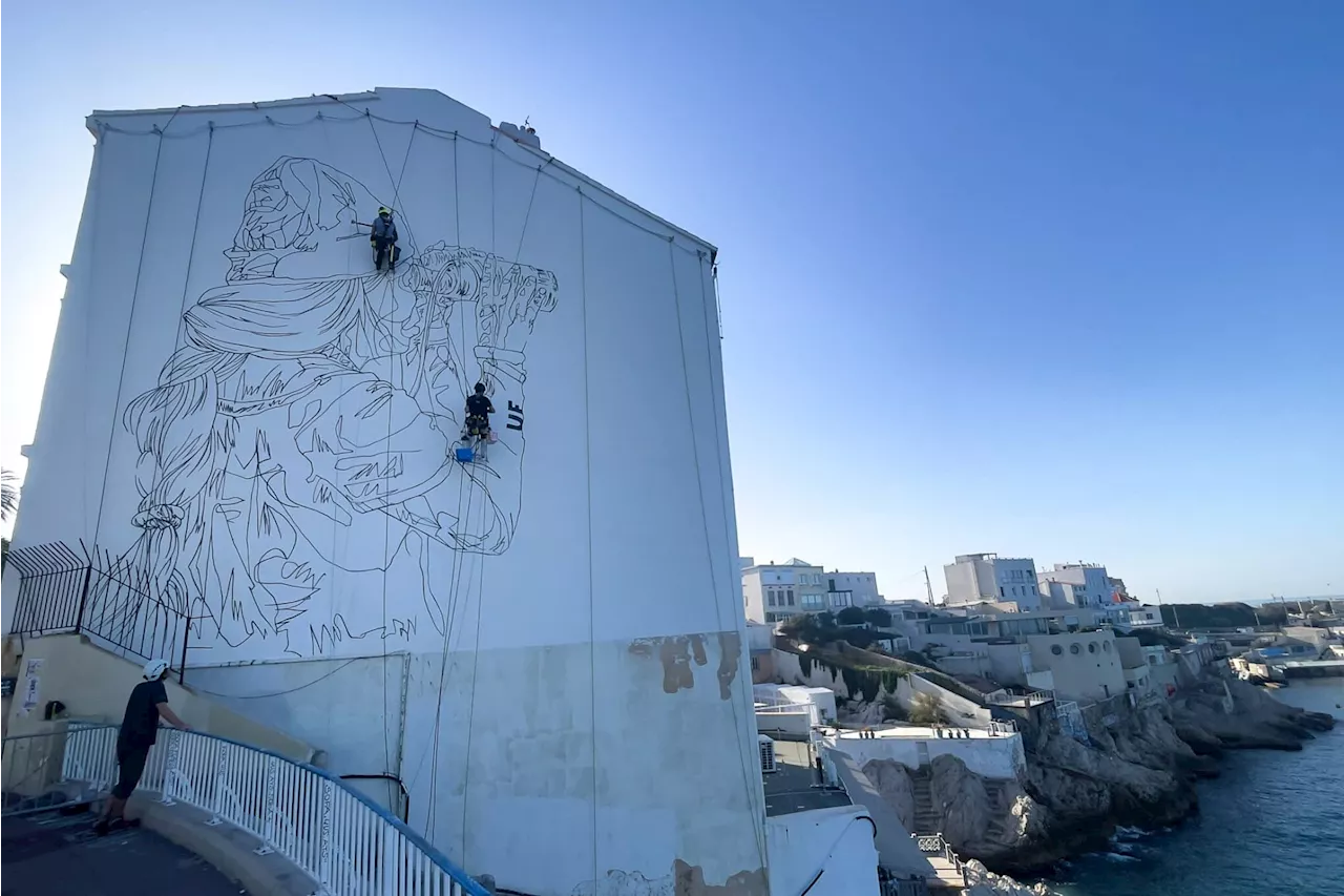  Une nouvelle fresque engagée de Mahn Kloix sur la Corniche