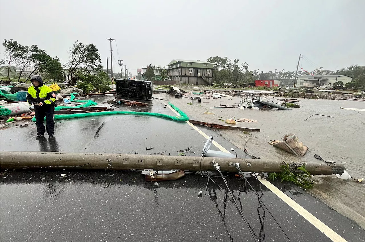 Typhoon Kong-rey hits Taiwan's east coast, leaving 2 dead, hundreds injured