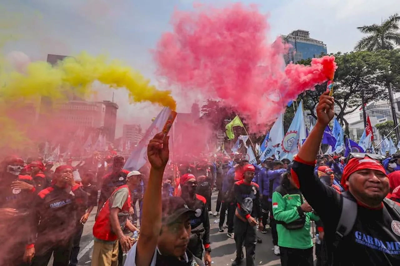 Suka Cita Buruh Menyambut Putusan MK Terkait UU Cipta Kerja