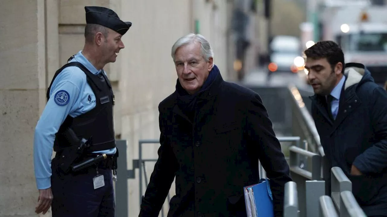 Après son opération pour une lésion cervicale, Michel Barnier est « en forme » et « au travail »