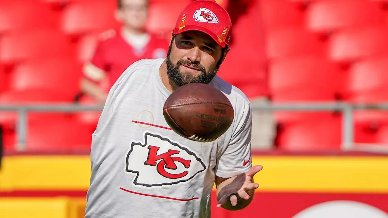 NFL: Wer ist der einarmige Wunder-Trainer der Kansas City Chiefs?