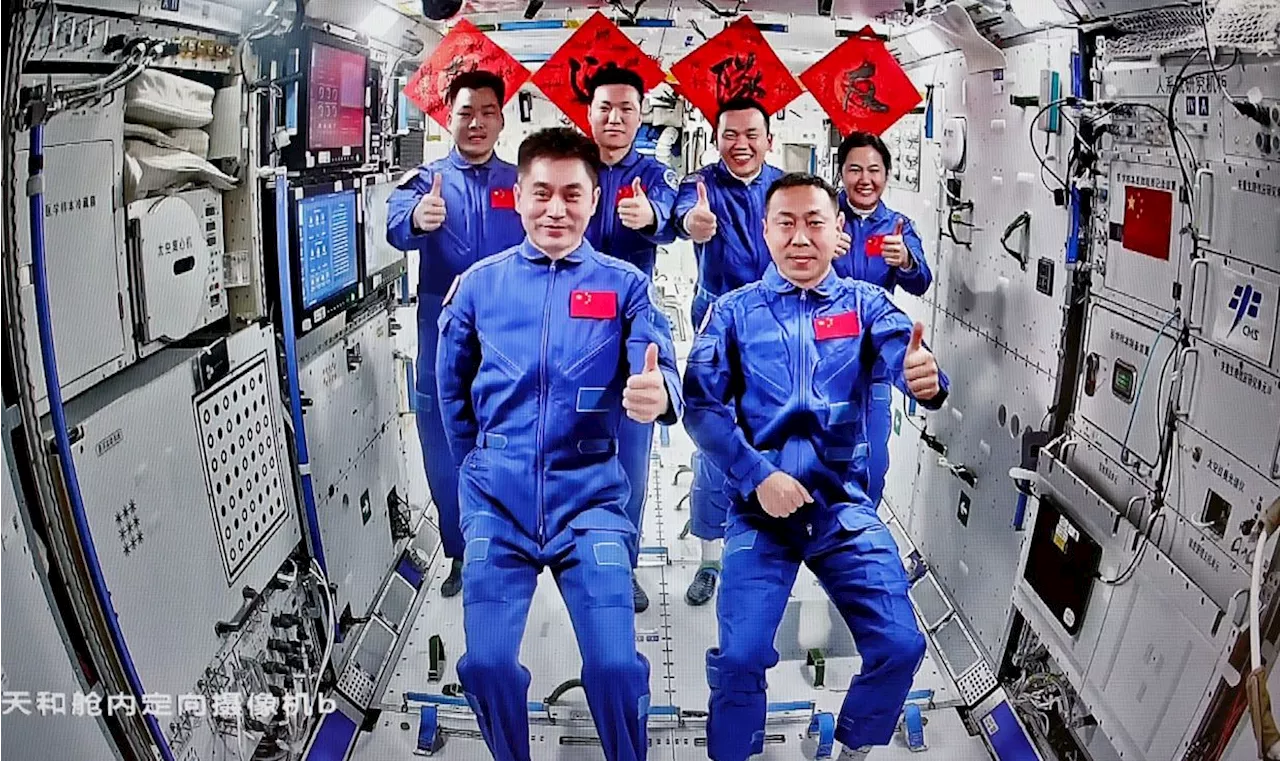 China's Shenzhou XIX crew greeted at 'space home'