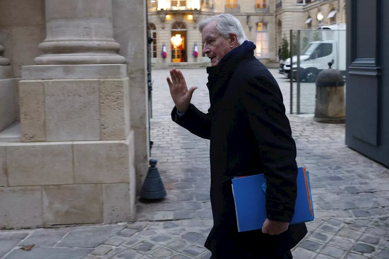 Après son opération, Michel Barnier est « en forme » et « au travail »