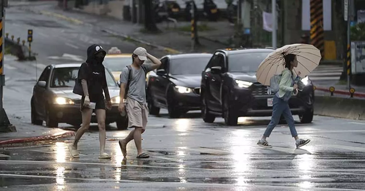 Taiwan closes schools and offices as Typhoon Kong-rey approaches