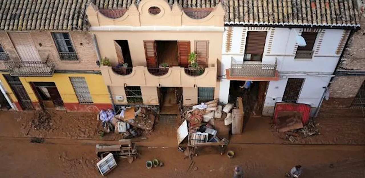 Devastação: imagens impressionantes mostram Espanha após enchentes