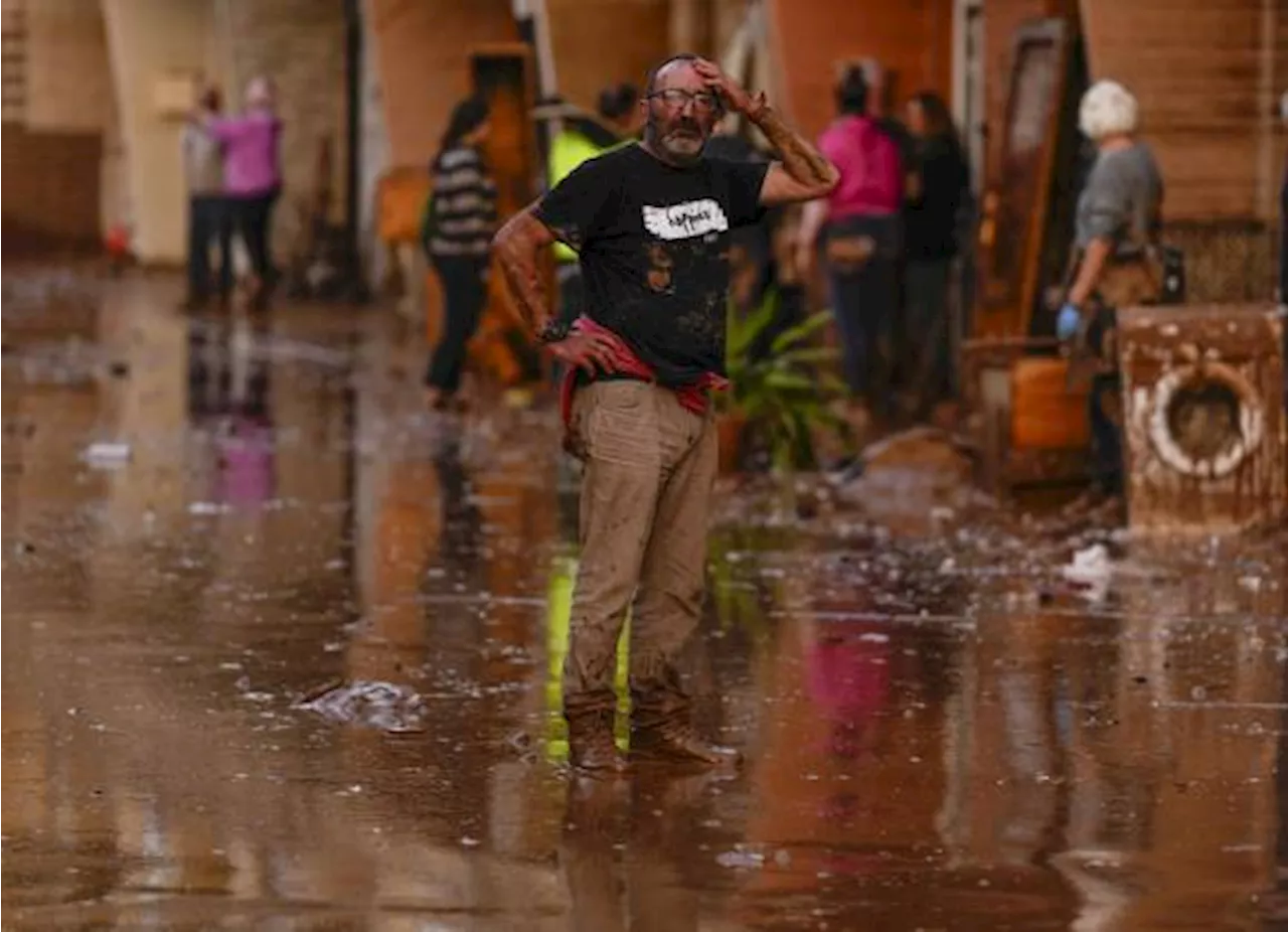 Casi un centenar de muertos por inundaciones en España; cifra podría incrementar