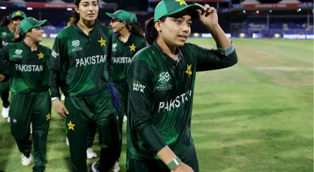 Sana Fatima leads from front as Pakistan get off to winning start at ICC WOmen's T20 WOrld Cup