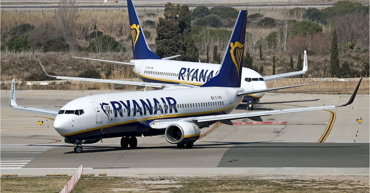 Ryanair Plane Catches Fire At Brindisi Airport