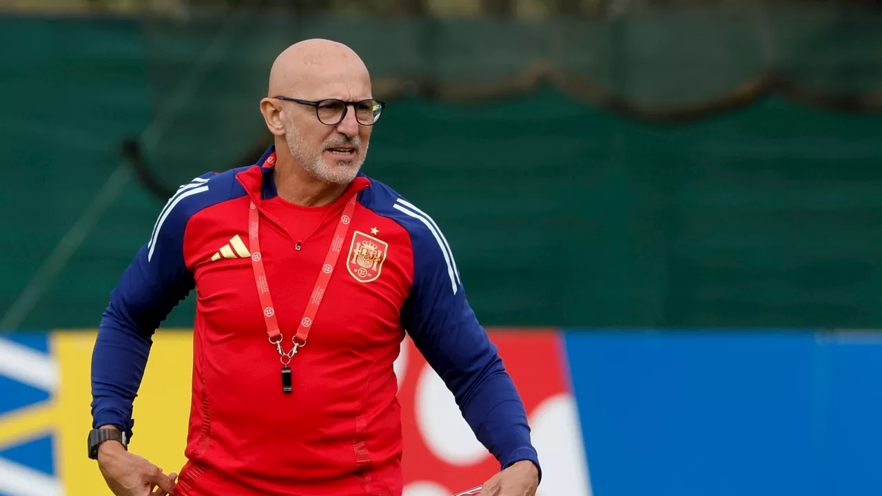 Lista de convocados de Luis de la Fuente para la Nations League ante Dinamarca y Serbia