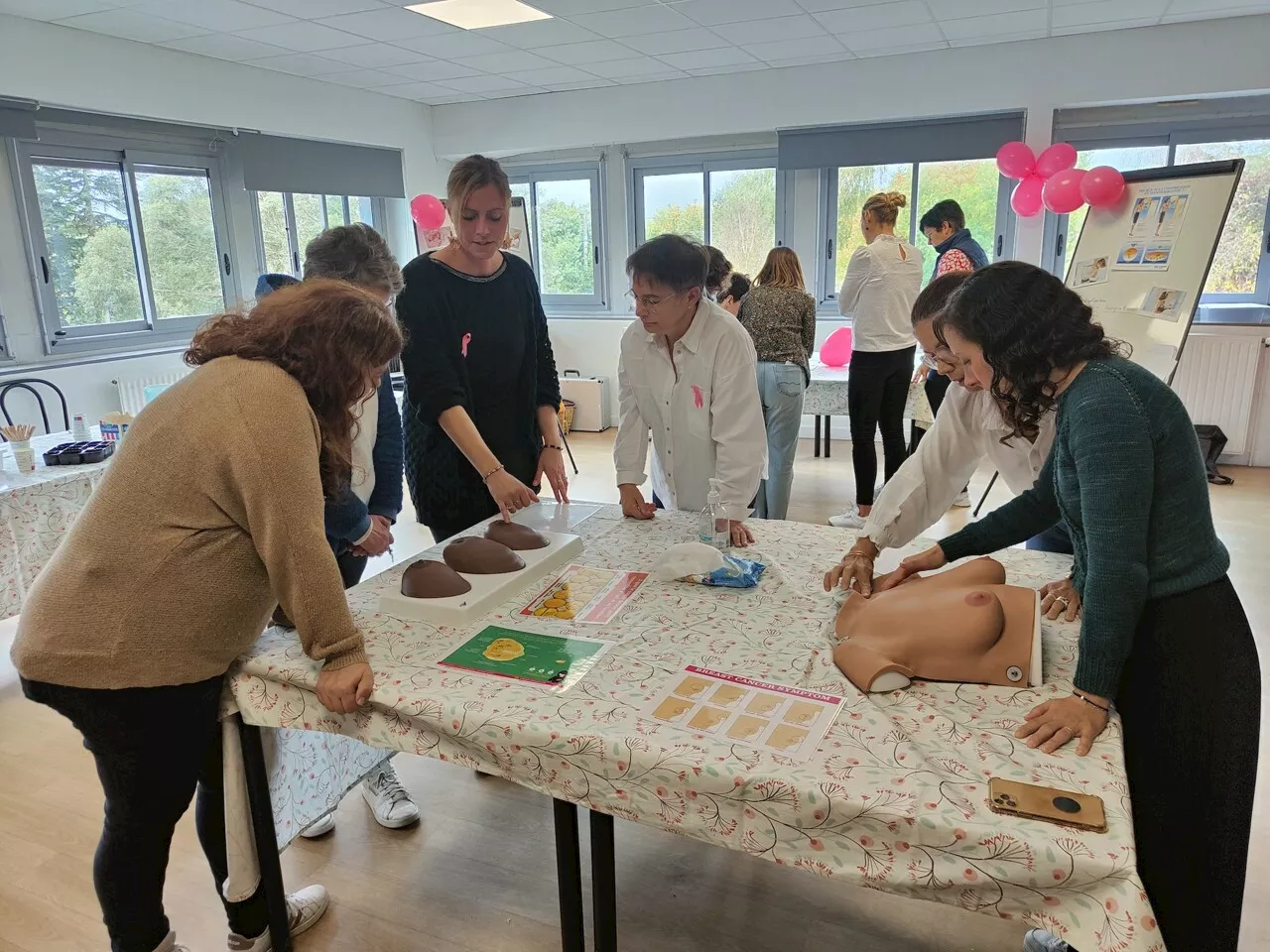 Cancer du sein : une action à succès auprès des salariées de Françoise Saget aux Fougerêts