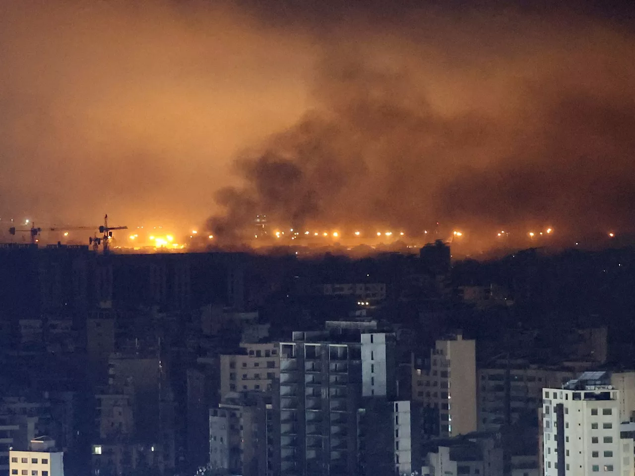 Israel intensificó un ataque sobre Beirut que tiene como objetivo el nuevo líder de Hezbollah