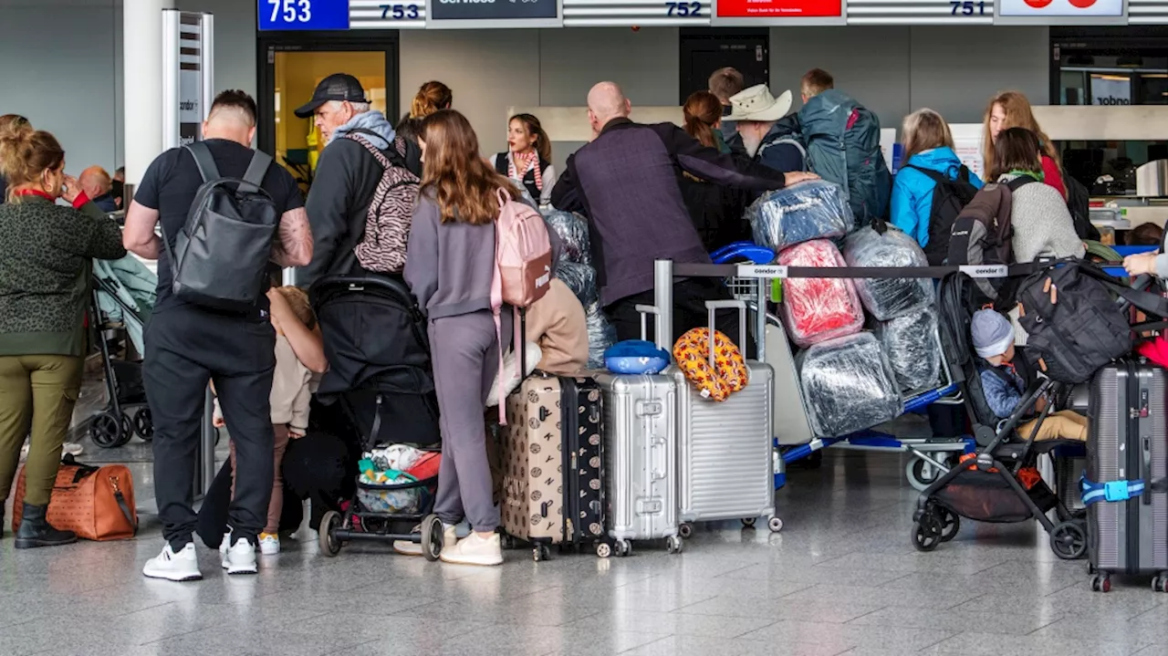 Airlines' challenge of Canada's passenger protection rules rejected by Supreme Court