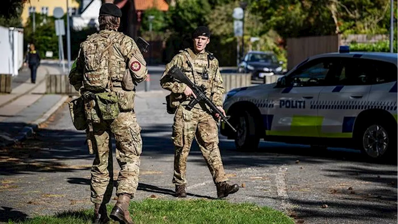 Skottlossning mot Israels ambassad i Stockholm och sprängdåd i Danmark