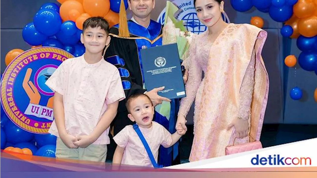 Raffi Ahmad Dapat Dr HC dari UIPM Thailand, di Indonesia Kampusnya Gak Berizin