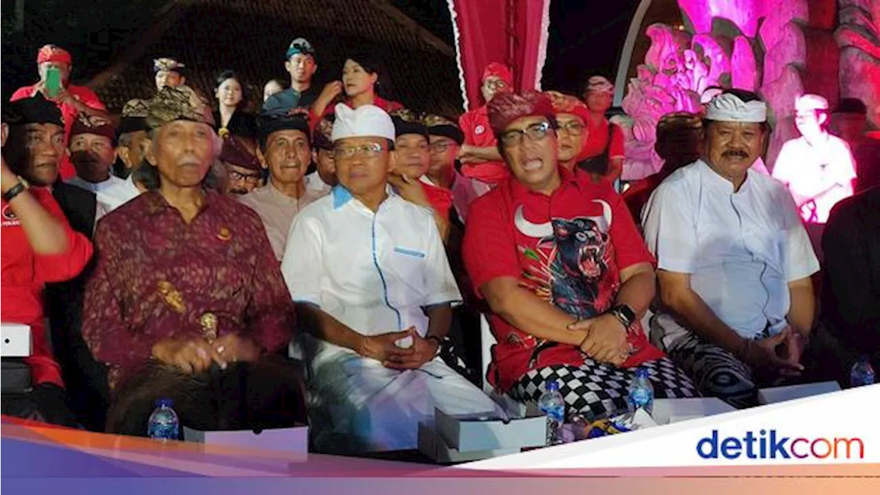 Seniman Tabanan Deklarasi Dukungan untuk Koster-Giri dan Sanjaya-Dirga