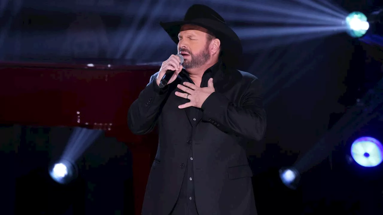 Country star Garth Brooks accused of raping makeup artist