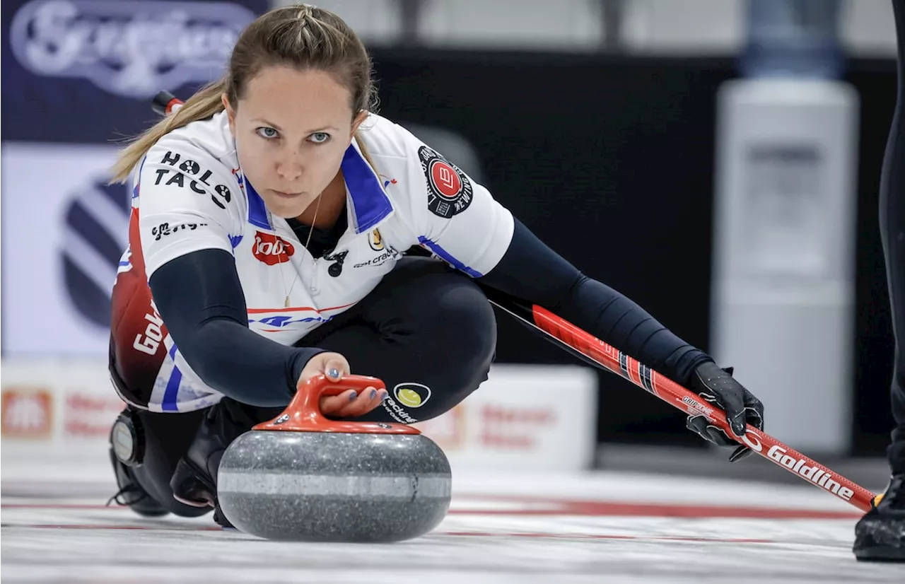 Homan, Einarson advance to quarter-finals at Grand Slam of Curling event