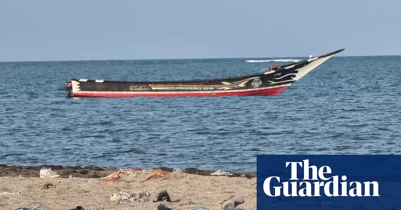 More than 100 people missing after being forced off boats in Djibouti