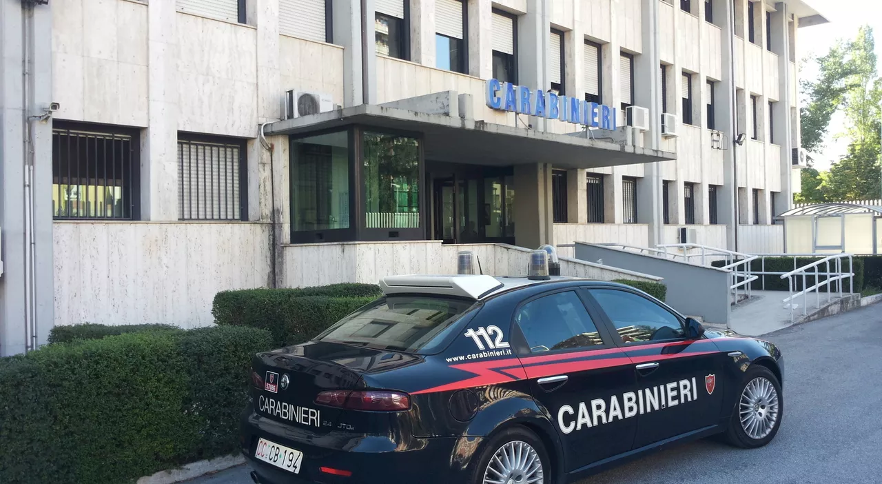 Terni, furto in casa da 20mila euro a Borgo Bovio: i ladri hanno preso le chiavi nell'auto in sosta vicino al