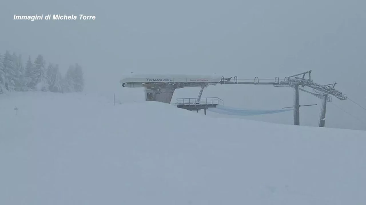 Cima Fertazza, spettacolare nevicata nel Bellunese: il manto bianco è di 30 cm